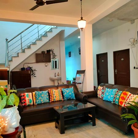 Raahi Stay, Landing Site Bir - Stay & Cafe Buitenkant foto