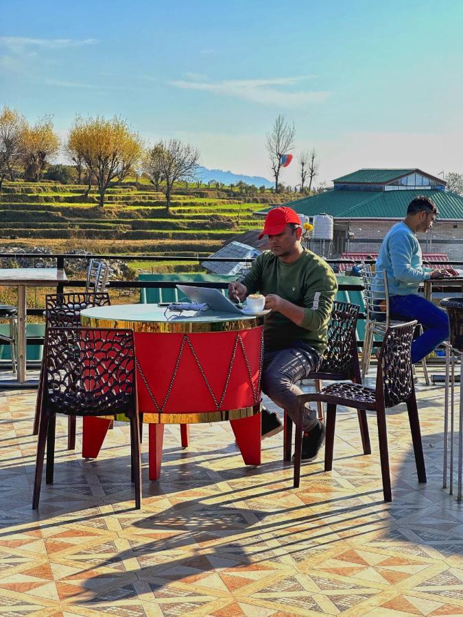 Raahi Stay, Landing Site Bir - Stay & Cafe Buitenkant foto