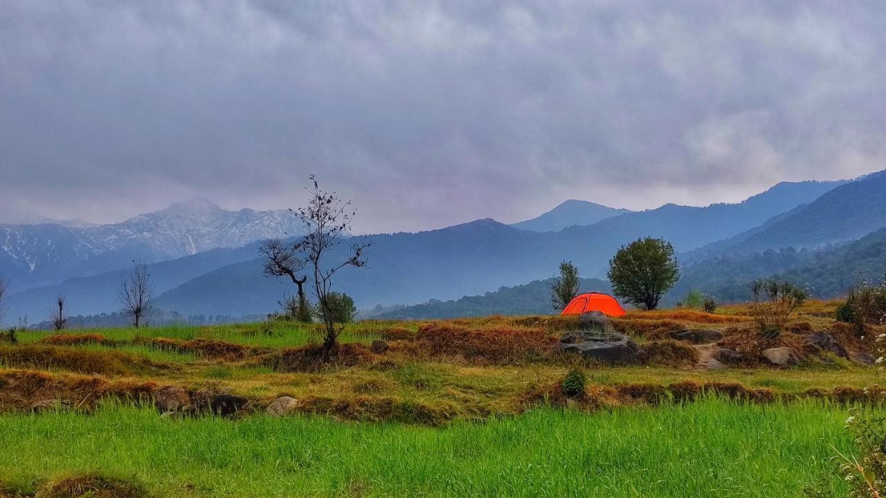 Raahi Stay, Landing Site Bir - Stay & Cafe Buitenkant foto