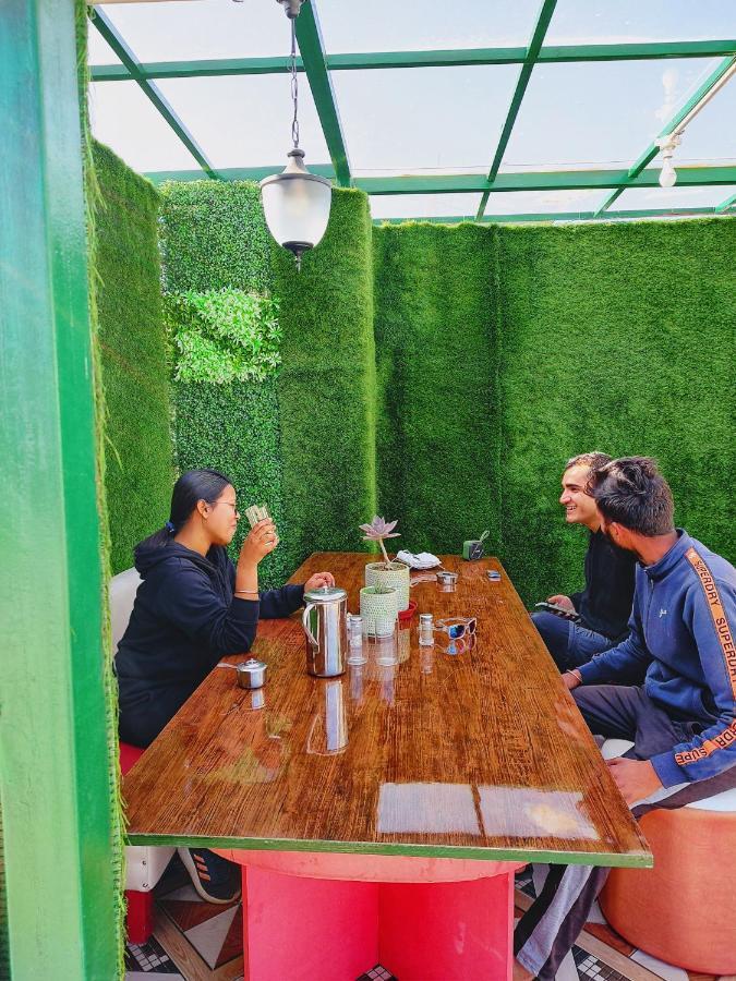 Raahi Stay, Landing Site Bir - Stay & Cafe Buitenkant foto