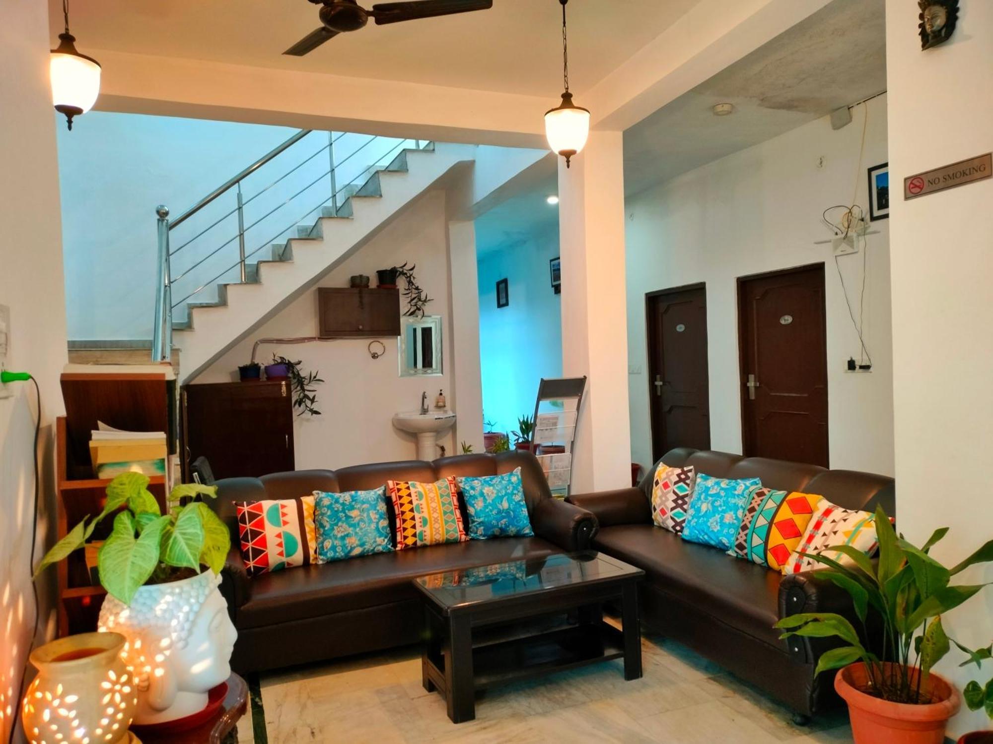 Raahi Stay, Landing Site Bir - Stay & Cafe Buitenkant foto