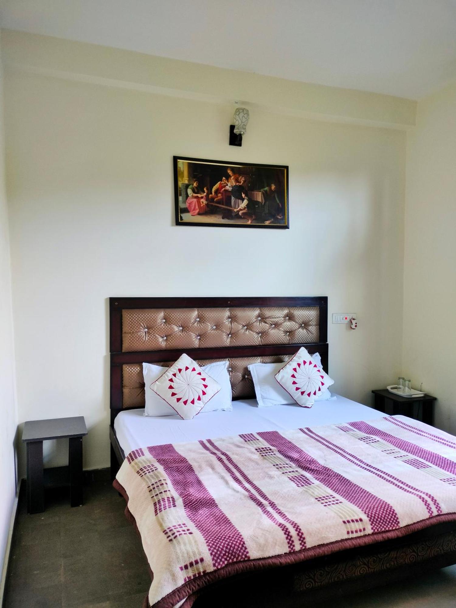 Raahi Stay, Landing Site Bir - Stay & Cafe Buitenkant foto
