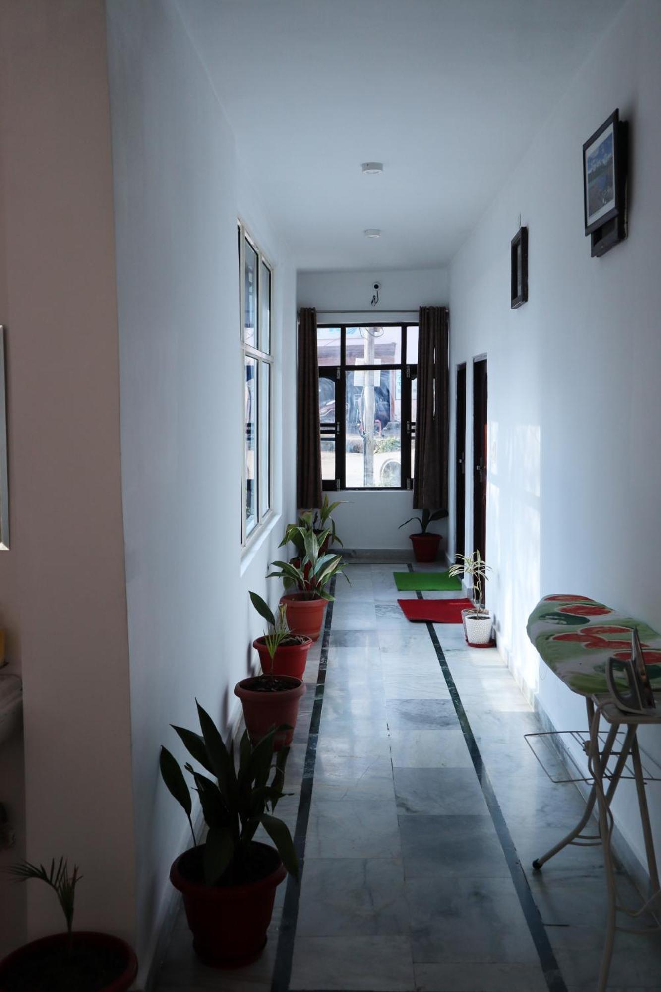 Raahi Stay, Landing Site Bir - Stay & Cafe Buitenkant foto